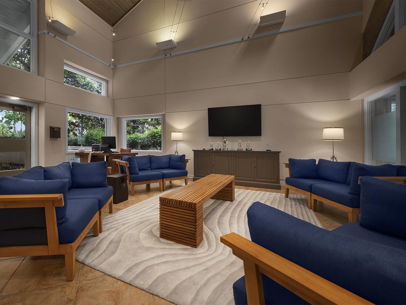 Lobby - Seating Area